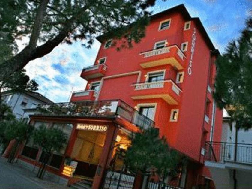 Hotel Sorriso Rímini Exterior foto